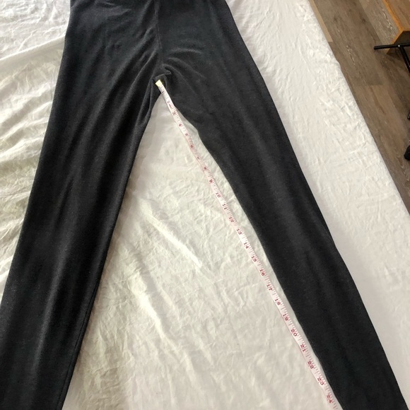 VSPink leggings - Picture 5 of 8